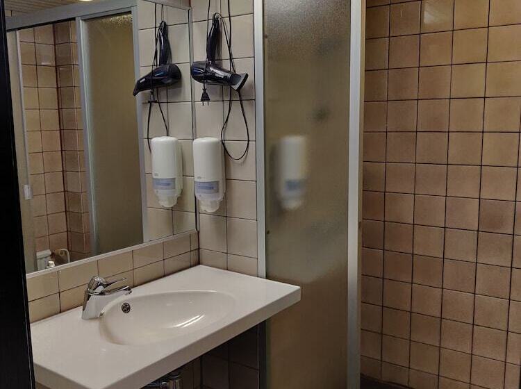 חדר סטנדרט, Li Sodankylä