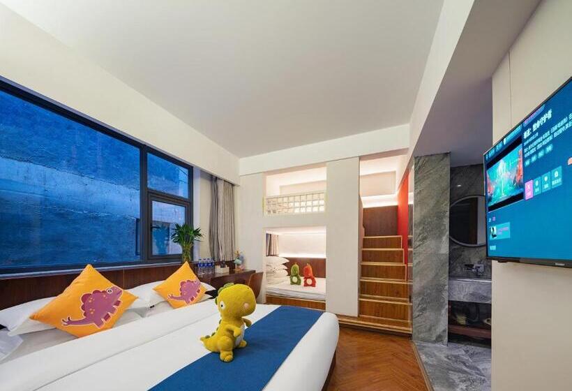 חדר משפתחתי סופריור, 張家界武陵源北岸輕奢客棧 森林公園店