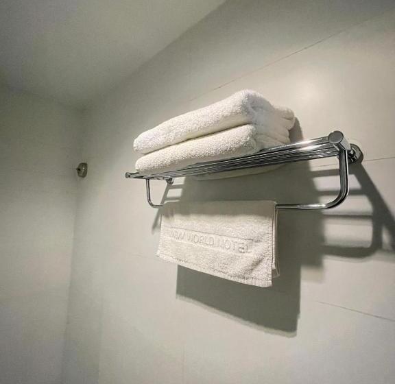 Habitació Triple Deluxe, New World Express Motel