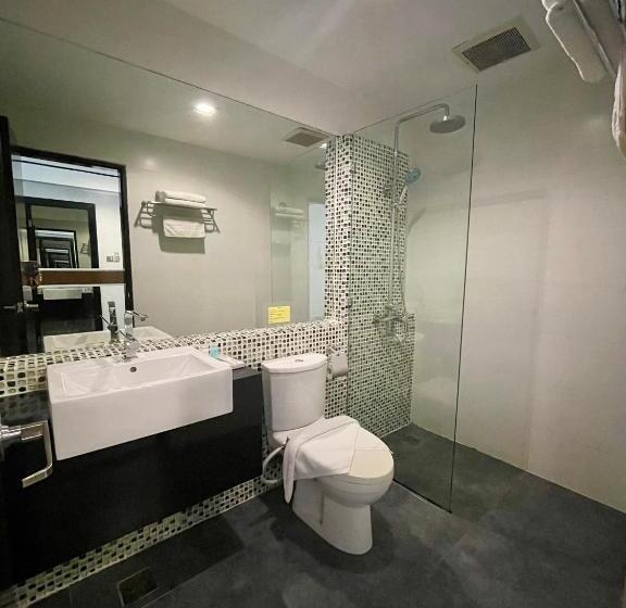 Habitació Deluxe Llit King, New World Express Motel