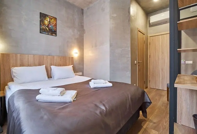 اتاق استاندارد, Red Brick Hotel Presnya