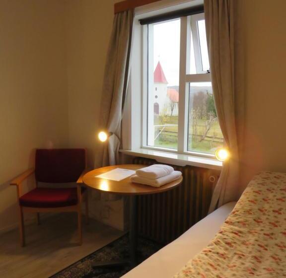 اتاق استاندارد یک تخته با سرویس بهداشتی مشترک, Guesthouse Kalfafellsstadur