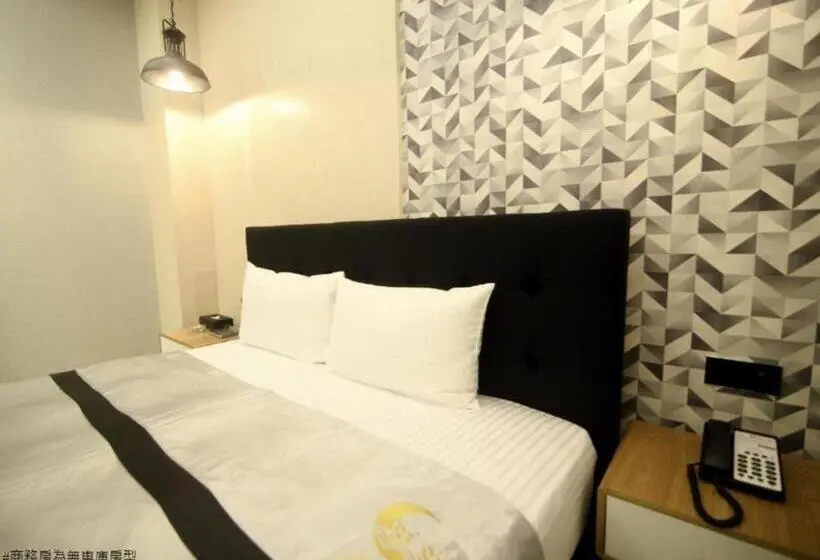 اتاق کلاس بیزنس, Kumotsuki Motel