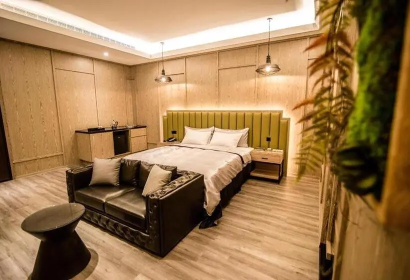 اتاق استاندارد, Kumotsuki Motel