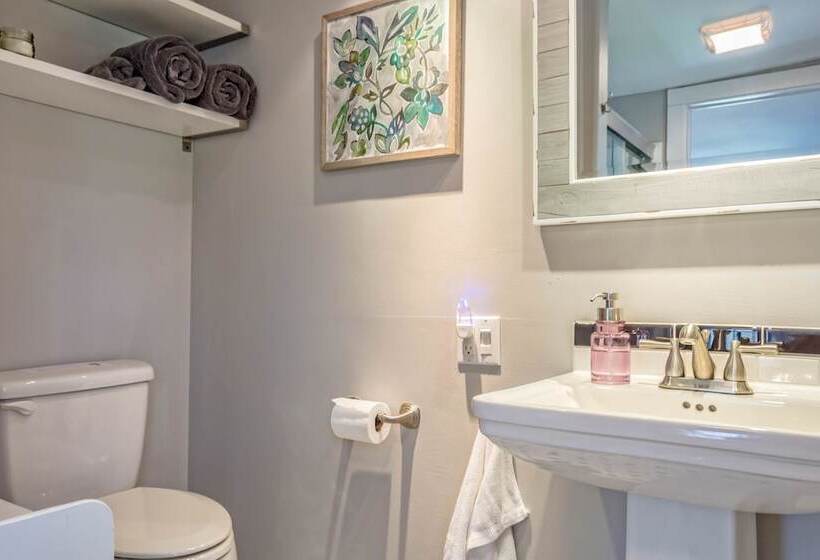 Люкс Премиум, Moonshadow B&b