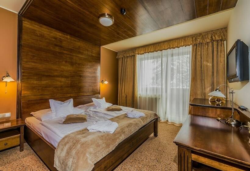 Классический Номер, Aplend Wellness Hotel Borovica