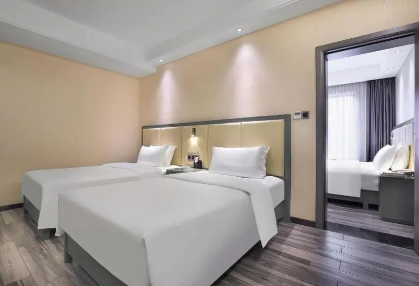 سوییت خانوادگی, Wing Hotel Guilin   Central Square
