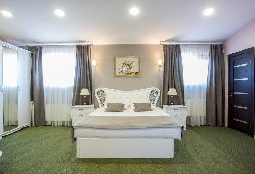 سوئیت کلاسیک, Sport Point