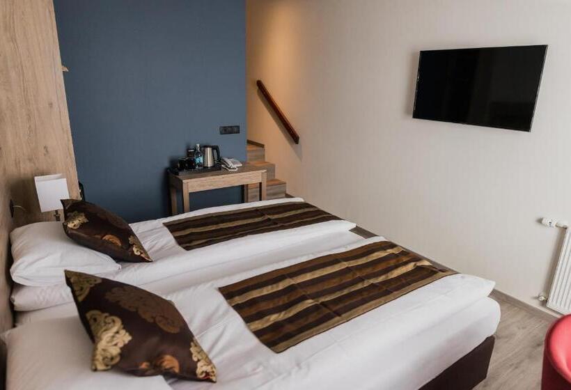 Standard Room Sea View, Duus By Keflavik Airport