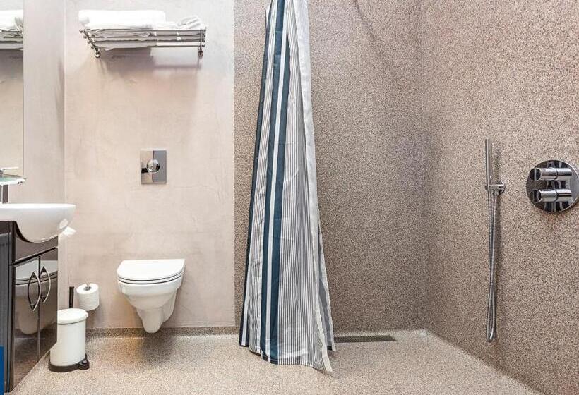 اتاق استاندارد با چشم‌انداز دریا, Duus By Keflavik Airport