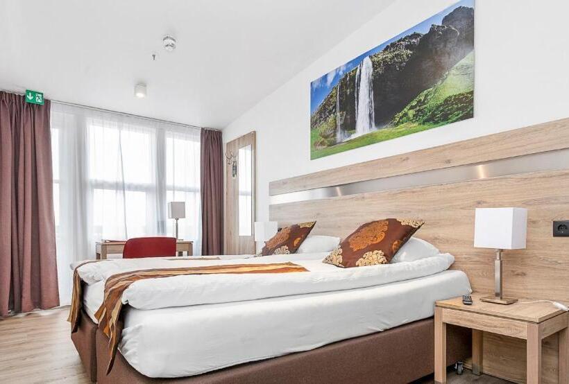 Standard Room Sea View, Duus By Keflavik Airport