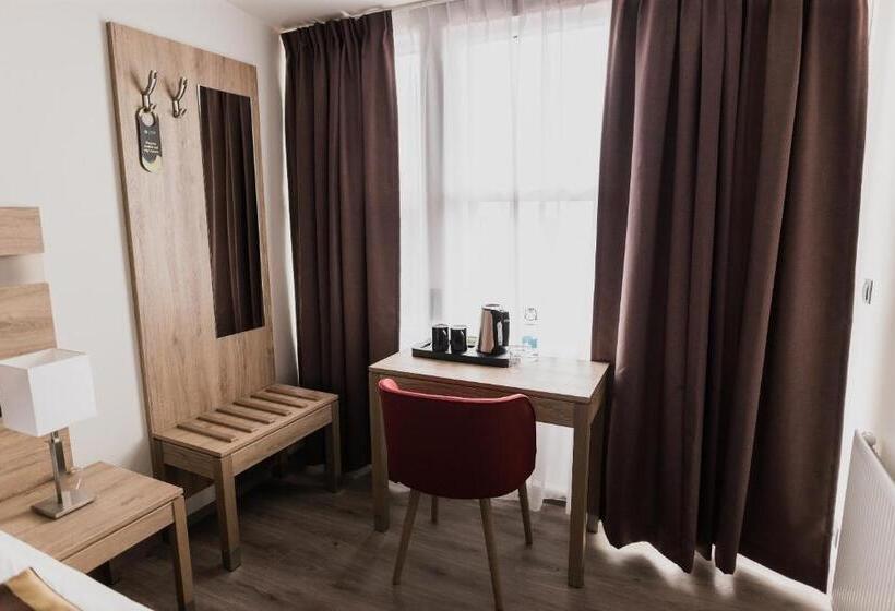 اتاق استاندارد با چشم‌انداز دریا, Duus By Keflavik Airport