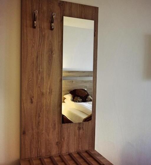 اتاق استاندارد با چشم‌انداز دریا, Duus By Keflavik Airport