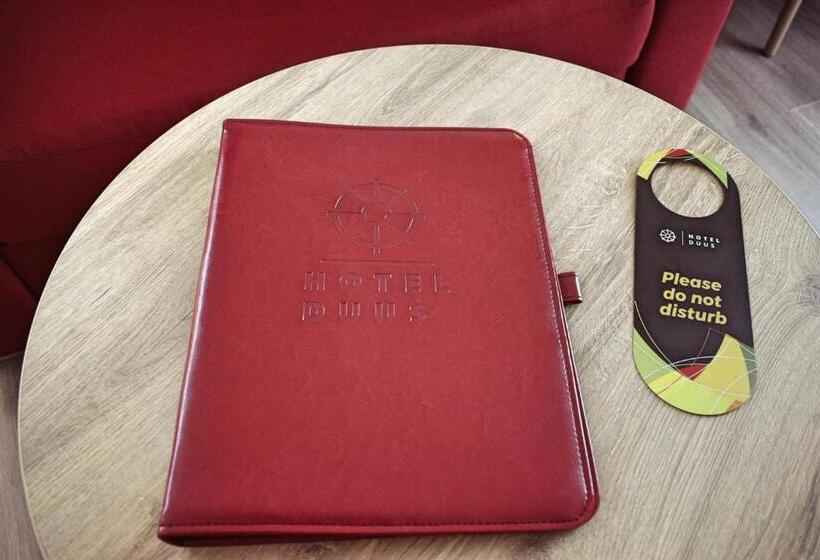 اتاق سوپریور با چشم‌انداز دریا, Duus By Keflavik Airport