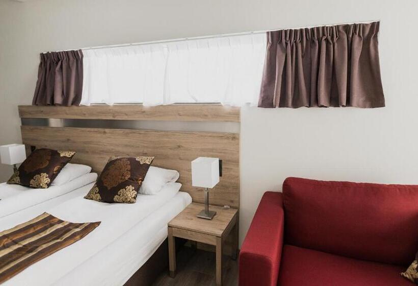 اتاق سوپریور با چشم‌انداز دریا, Duus By Keflavik Airport