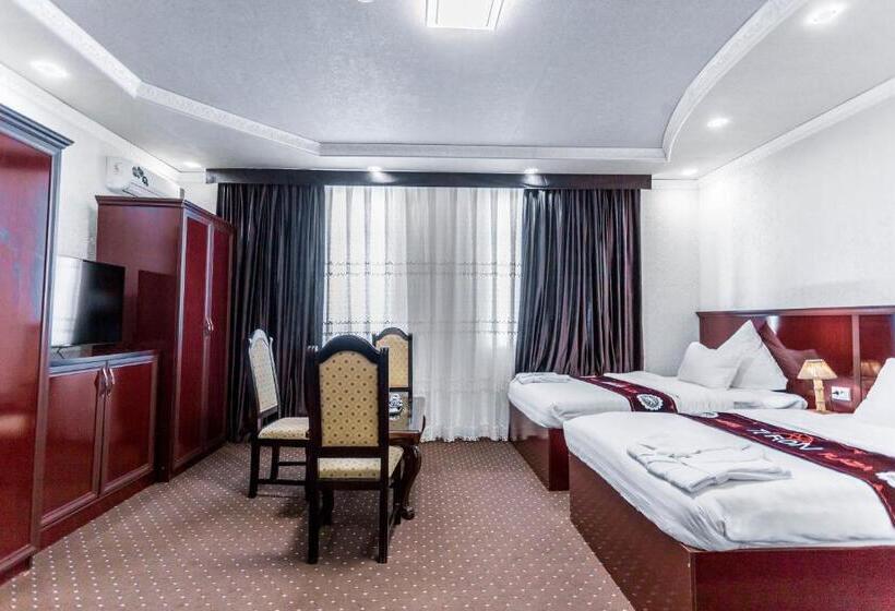 חדר דלוקס, Turon Plaza