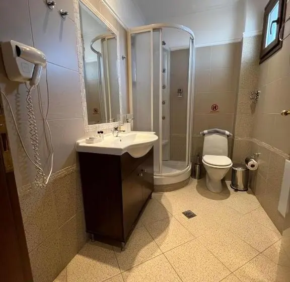 デラックスルーム, Kappa Rooms
