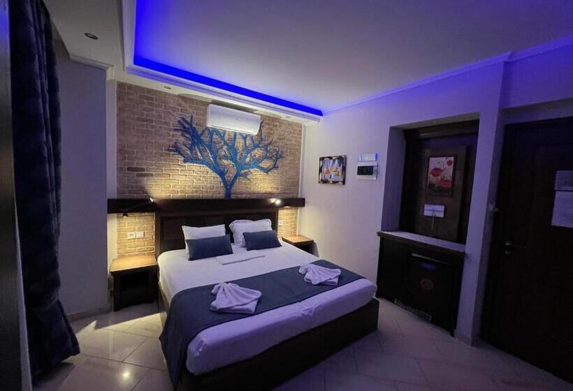 חדר דלוקס, Kappa Rooms