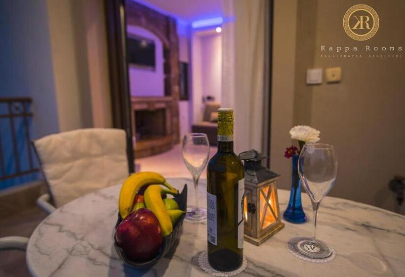 חדר דלוקס לארבעה, Kappa Rooms