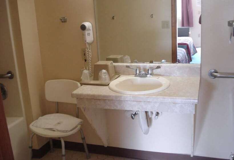 غرفه قياسيه سريرين مزدوجين, Western Motel   Camilla