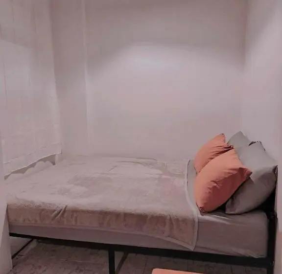 اتاق استاندارد با تخت دوبل, 8 Sleeper Street Guesthouse