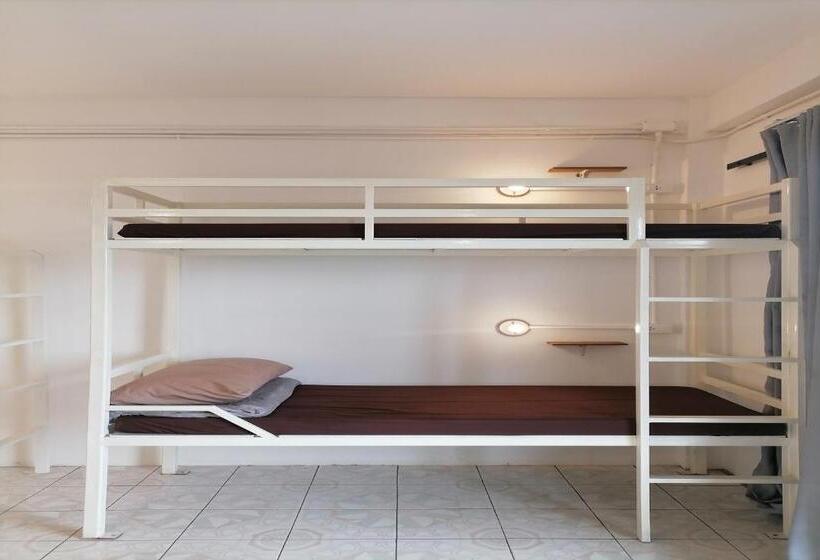 اتاق استاندارد با سرویس بهداشتی مشترک, 8 Sleeper Street Guesthouse