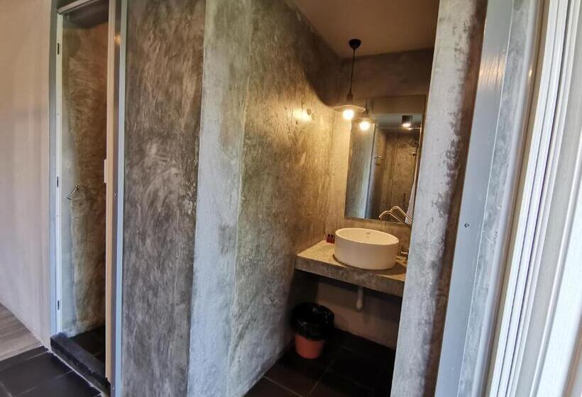 اتاق استاندارد یک تخته با سرویس بهداشتی مشترک, 8 Sleeper Street Guesthouse