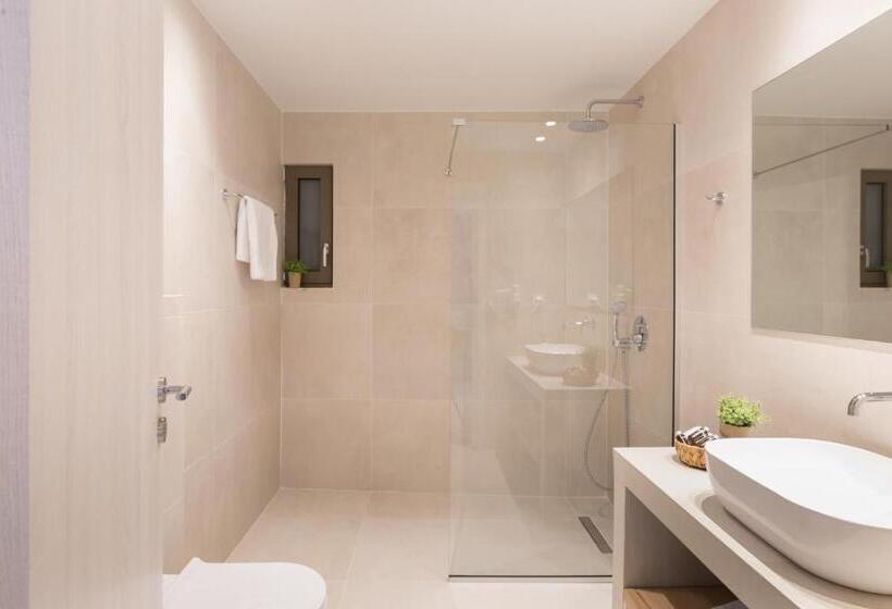 سوییت خانوادگی, Calmare Suites