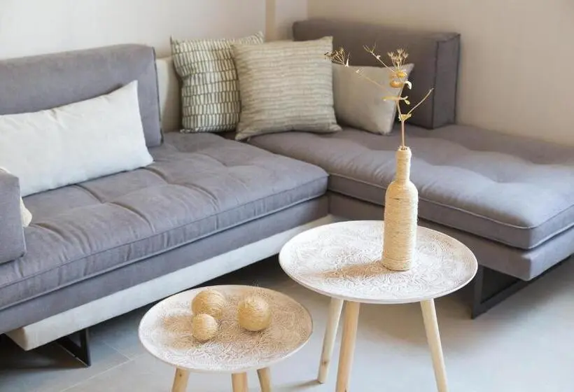 Suite Deluxe Llit King, Calmare Suites