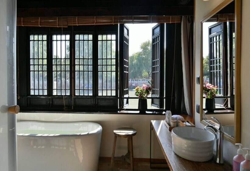 اتاق استاندارد, Blossom Hill Inn · Shantang