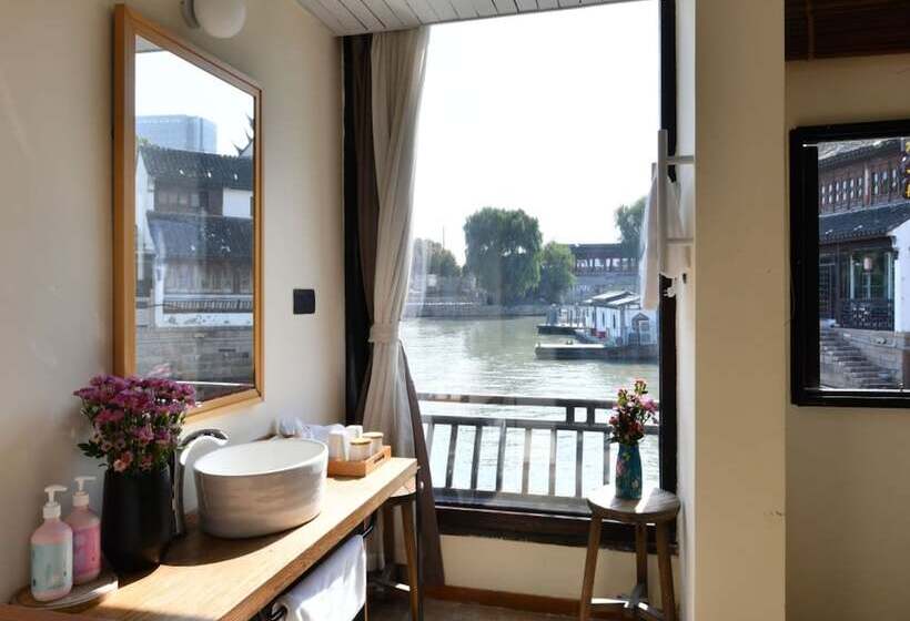 اتاق استاندارد, Blossom Hill Inn · Shantang