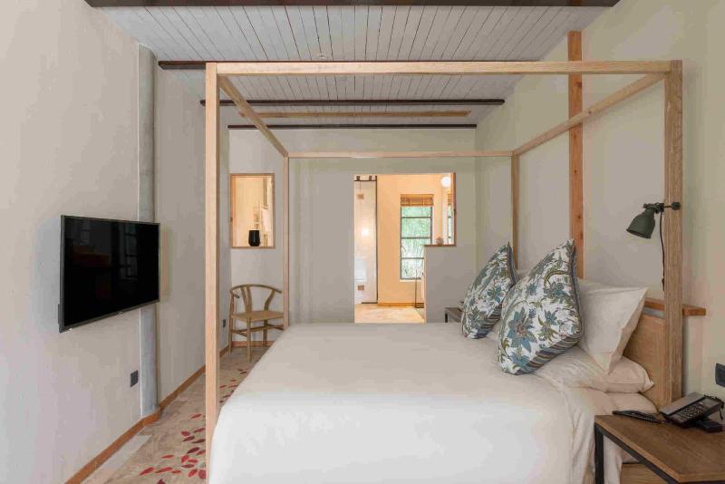 اتاق استاندارد, Blossom Hill Inn · Shantang