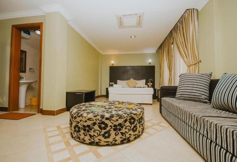 اتاق سوپریور, Panone Hotel Sakina