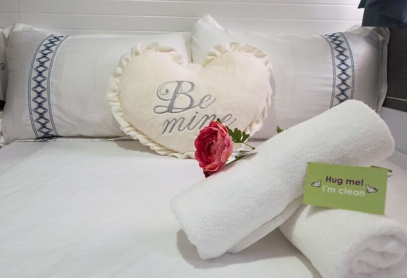 اتاق استاندارد, Sun Guest House