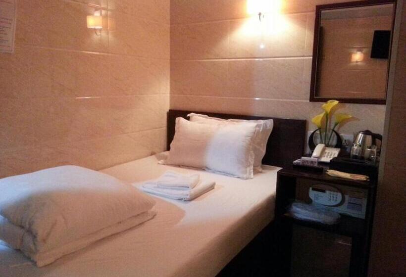 اتاق استاندارد یک نفره, Sun Guest House