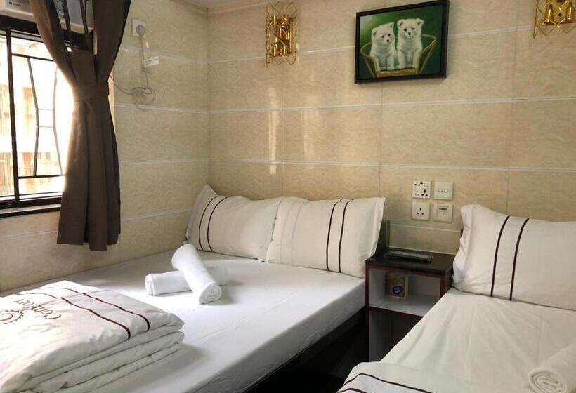 اتاق استاندارد سه نفره, Sun Guest House