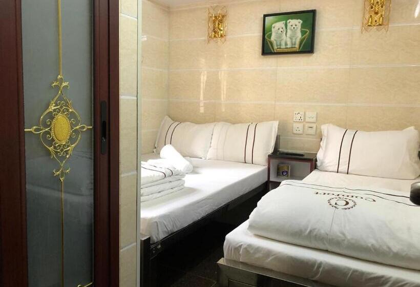 اتاق استاندارد سه نفره, Sun Guest House