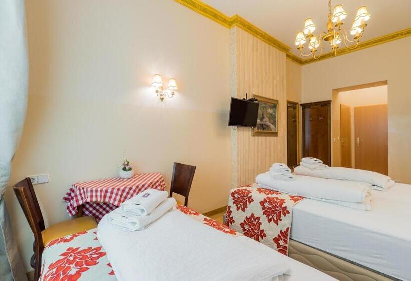 اتاق کلاسیک چهارنفره, Parlamento Rooms