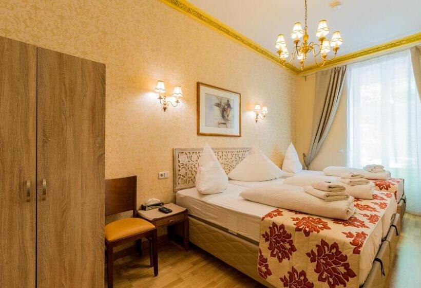 اتاق کلاسیک چهارنفره, Parlamento Rooms