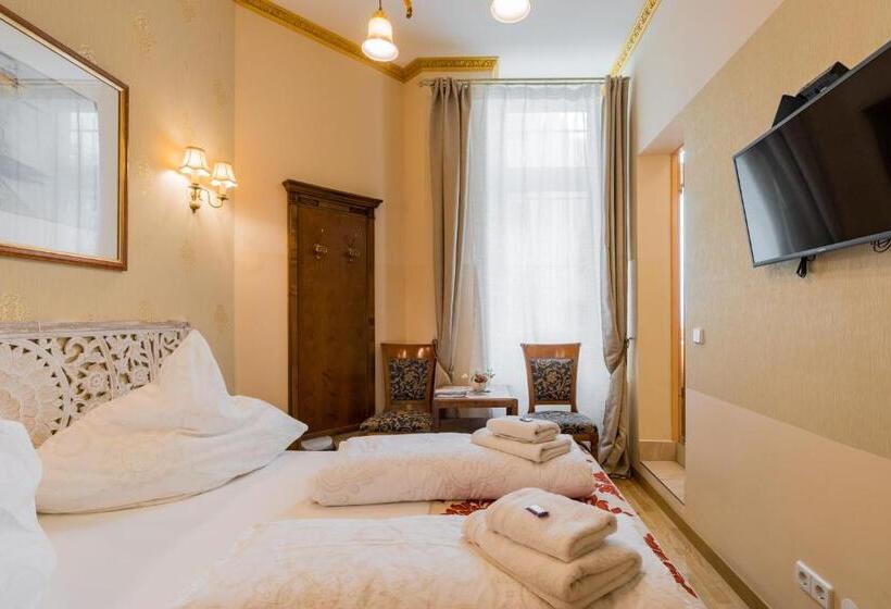 اتاق عادی, Parlamento Rooms