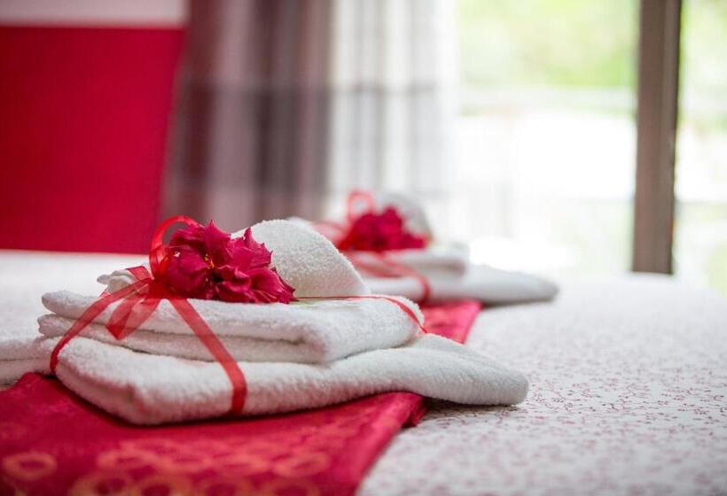 Standard room with outdoor bath, B&b Pepito