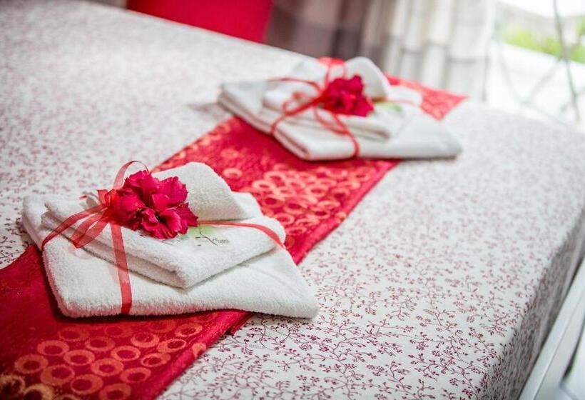 Standard room with outdoor bath, B&b Pepito