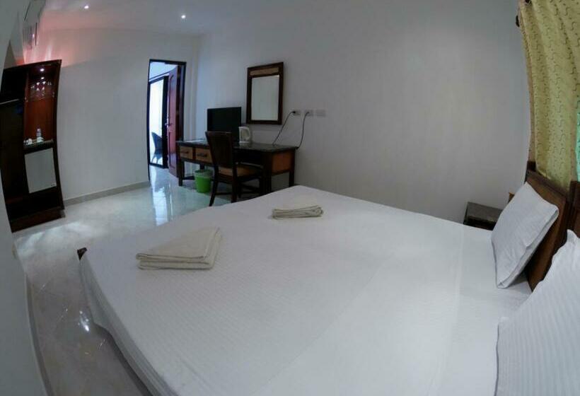 اتاق خانوادگی, Alona Vida Beach Resort