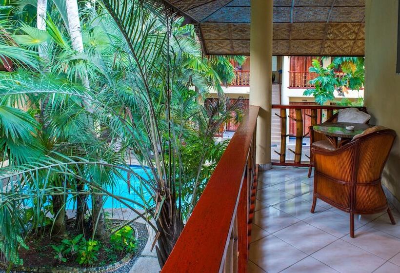 디럭스 룸, Alona Vida Beach Resort