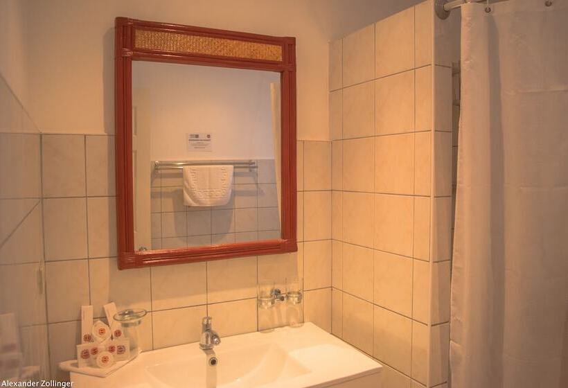 اتاق سوپریور, Alona Vida Beach Resort