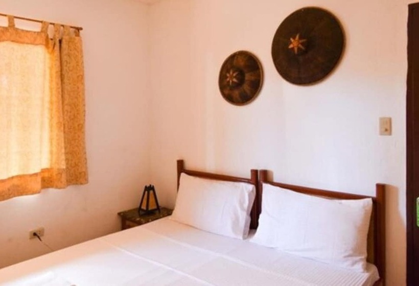 اتاق استاندارد, Alona Vida Beach Resort