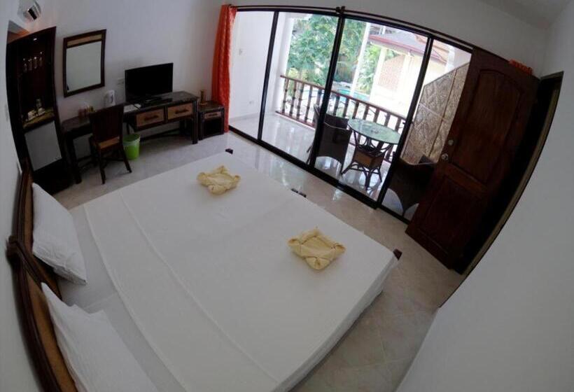 패밀리 룸, Alona Vida Beach Resort