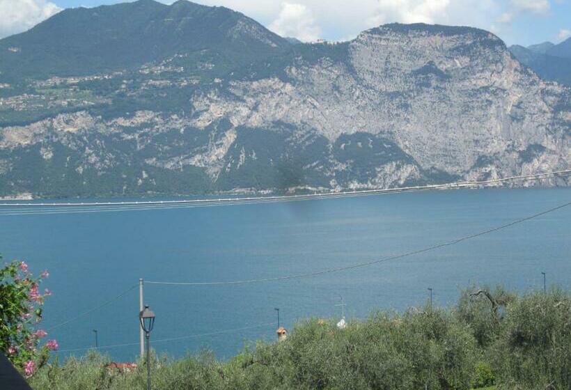 스탠다드 룸 호수 전망, Albergo Pace