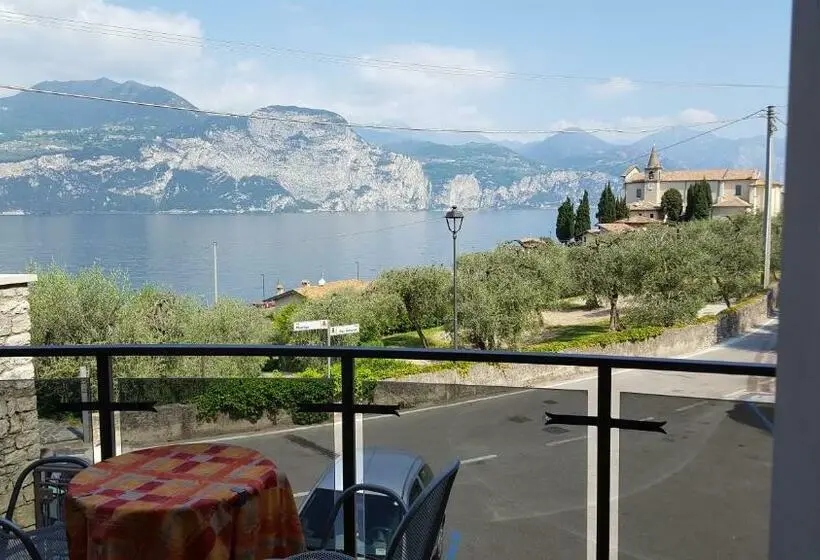 آپارتمان 1 خوابه, Albergo Pace