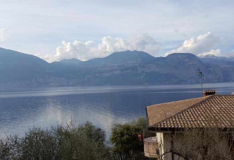 스탠다드 룸 호수 전망, Albergo Pace